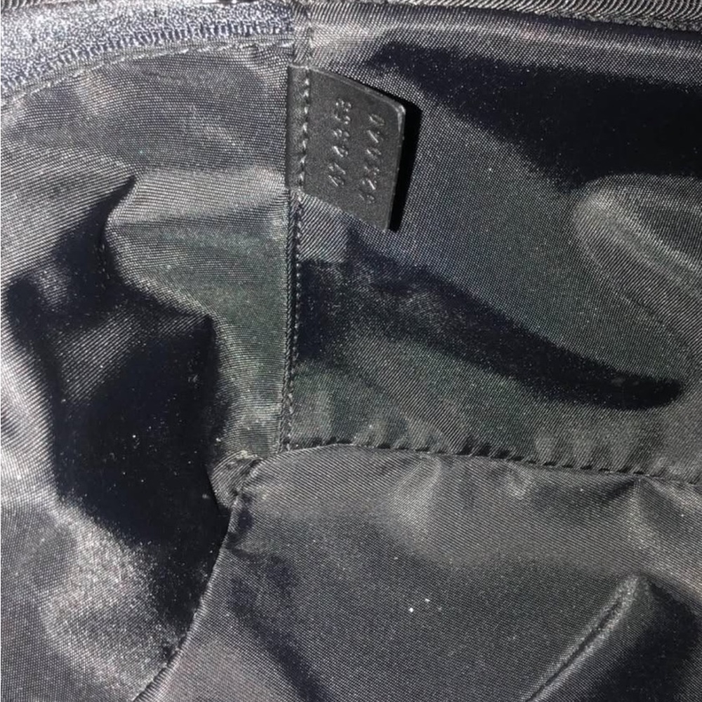 Gucci Dark Patterned Men's Travel Bag - Picture 8 of 9